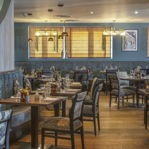 <p>BRASSERIE BAR & RESTAURANT</p>